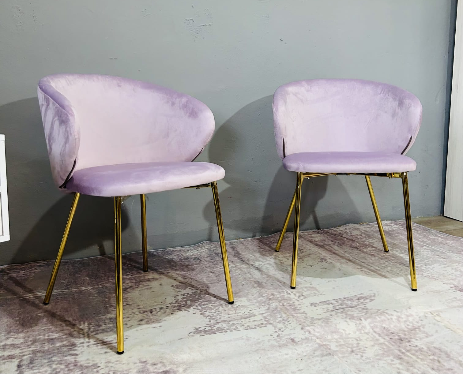 Silla de terciopelo modelo Tass