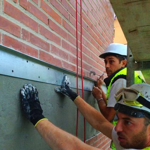 Refuerzos, fijaciones y sujecciones estructurales de Fachadas Cantabria .