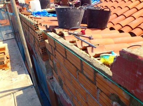 Trabajos de albañilería e impermeabilización en Santander.