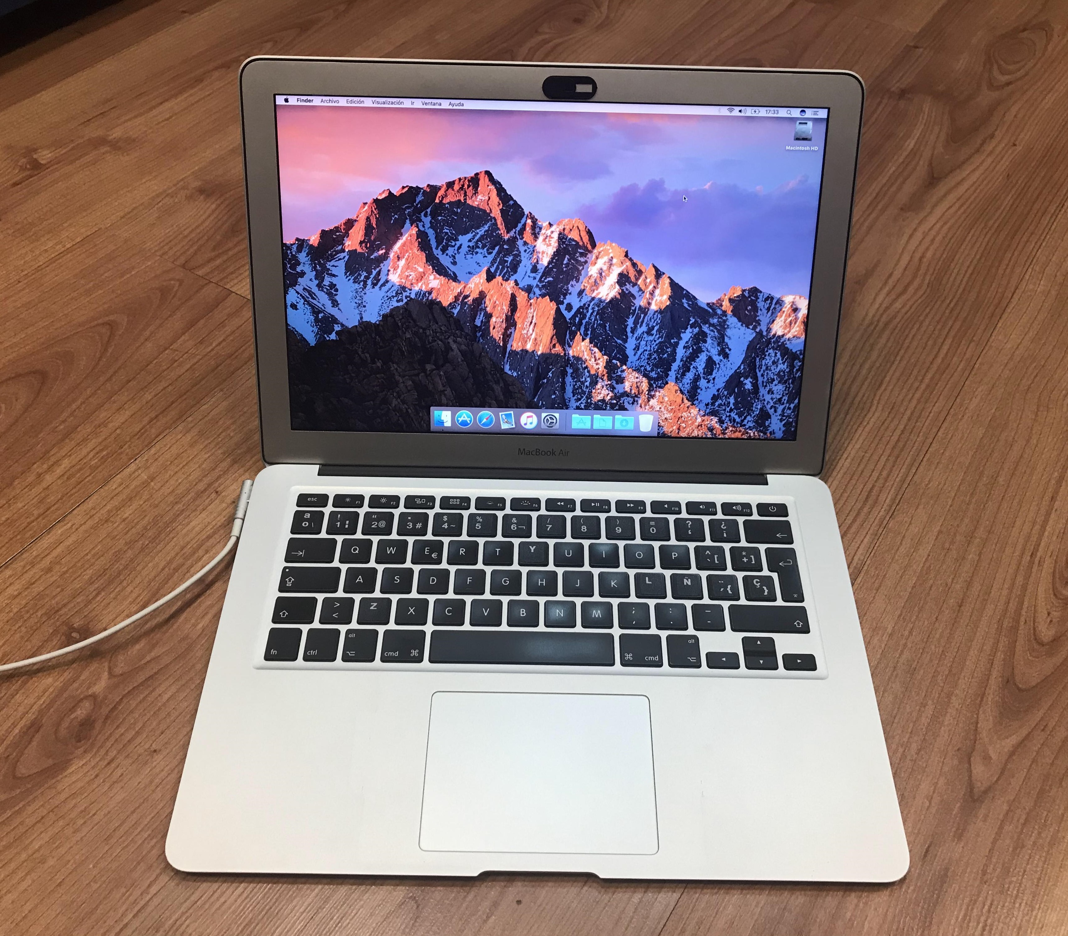 MACBOOK Air (año 2014)