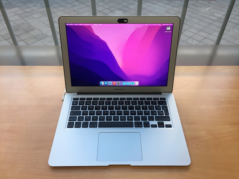 MacBook Air (2014)