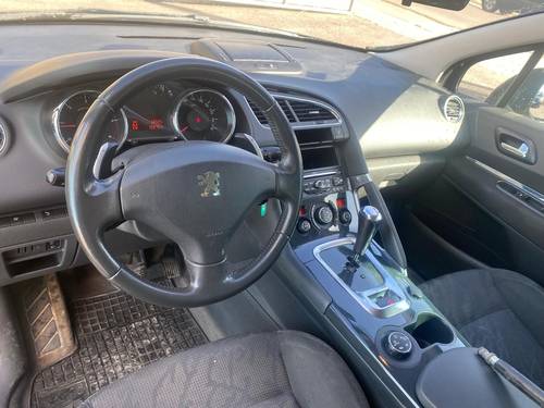 Peugeot 3008 HDI