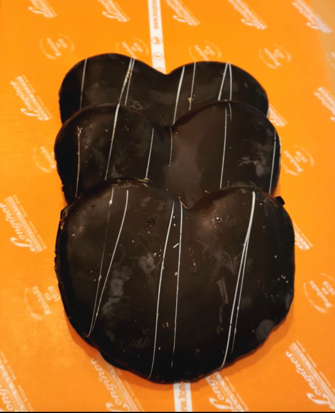 Palmera de chocolate con crema de naranja