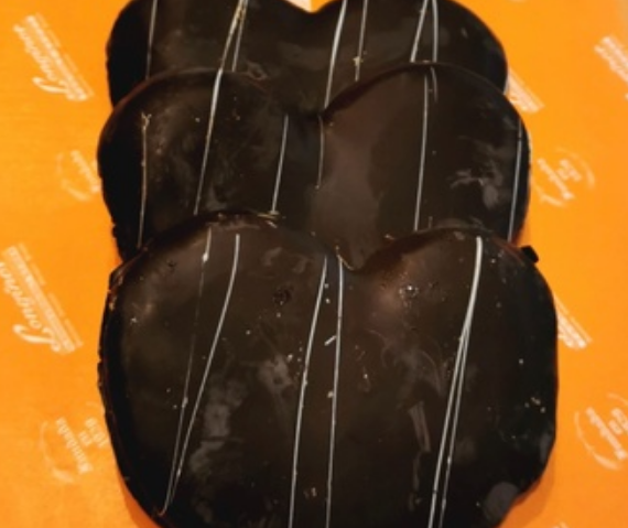 Palmera de chocolate con crema de naranja