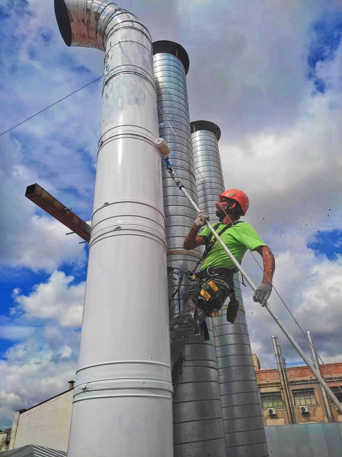 Instalación, arreglo y sustitución de chimeneas