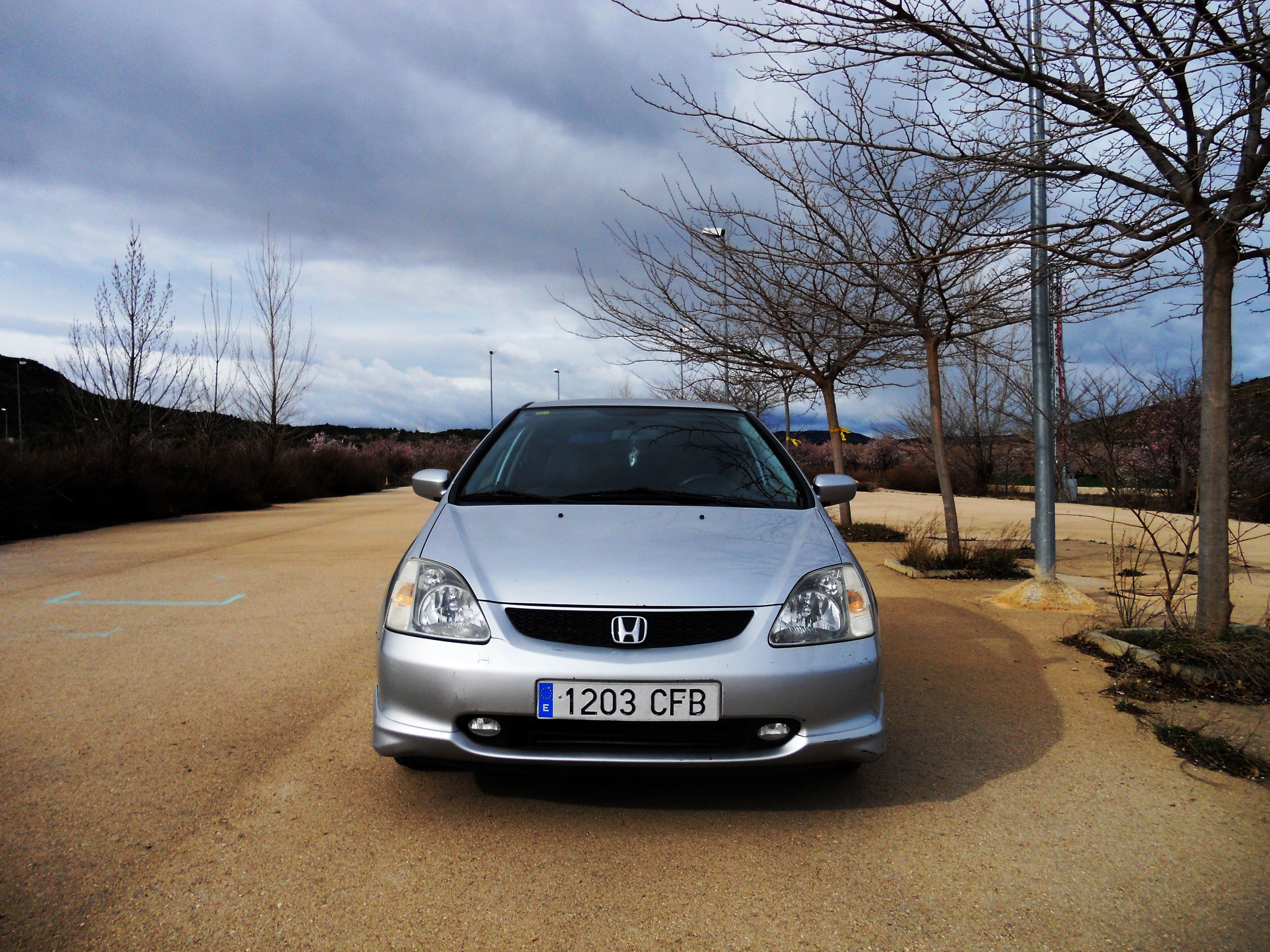 HONDA CIVIC 1.6 i 110 CV. Coupé