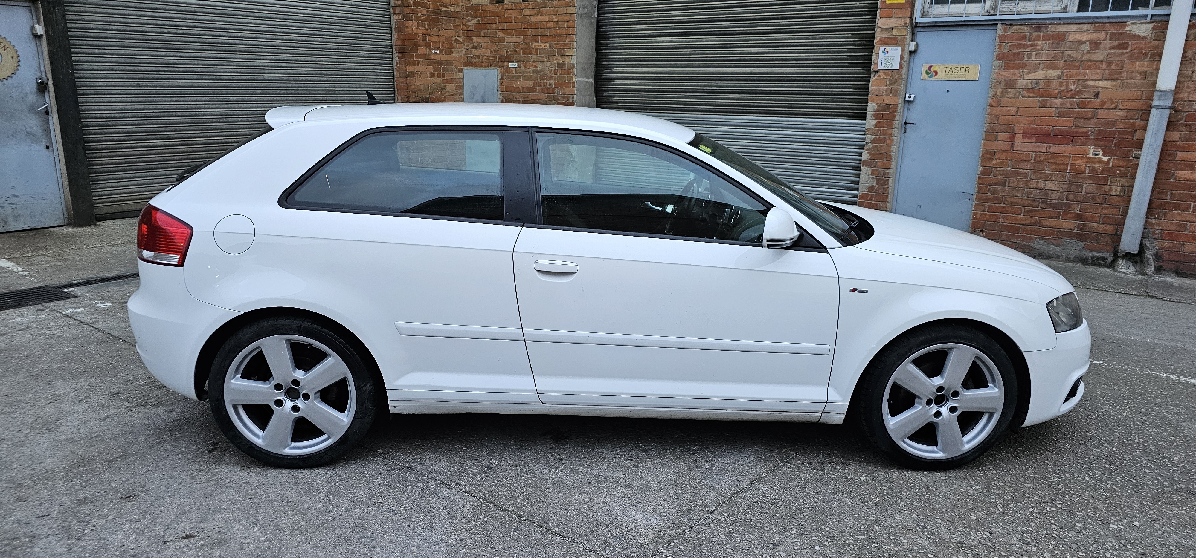 AUDI A3 1.4 TFSI 3P 125 CV Limited Edition S-LINE AÑO 2009 PVP 8950€