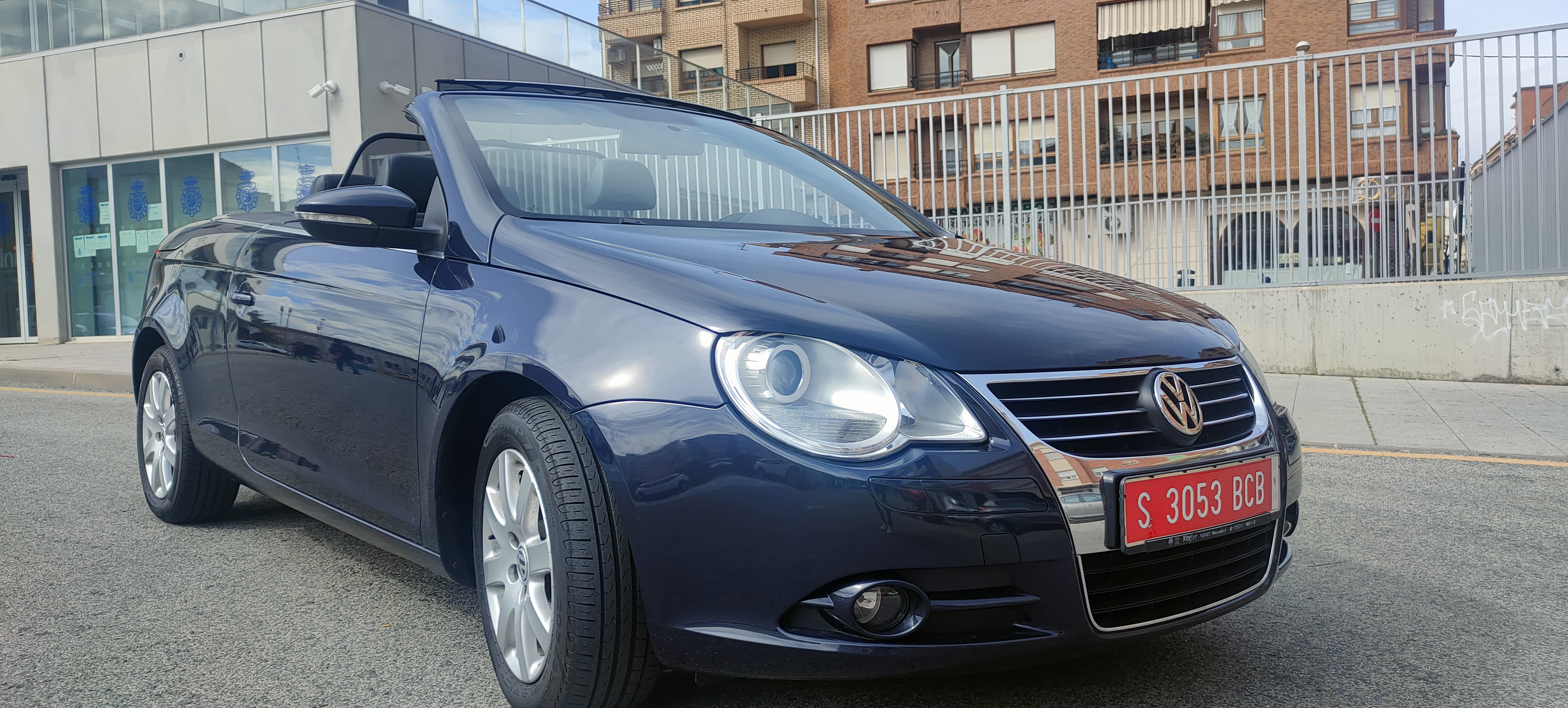 VOLKSWAGEN Eos 2.0 TDI 140cv DPF AÑO 2009