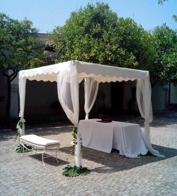 ALTAR CON PERGOLA 2.50M X 2.50M