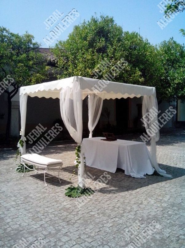 PERGOLA 2.50 X 2.50 METROS