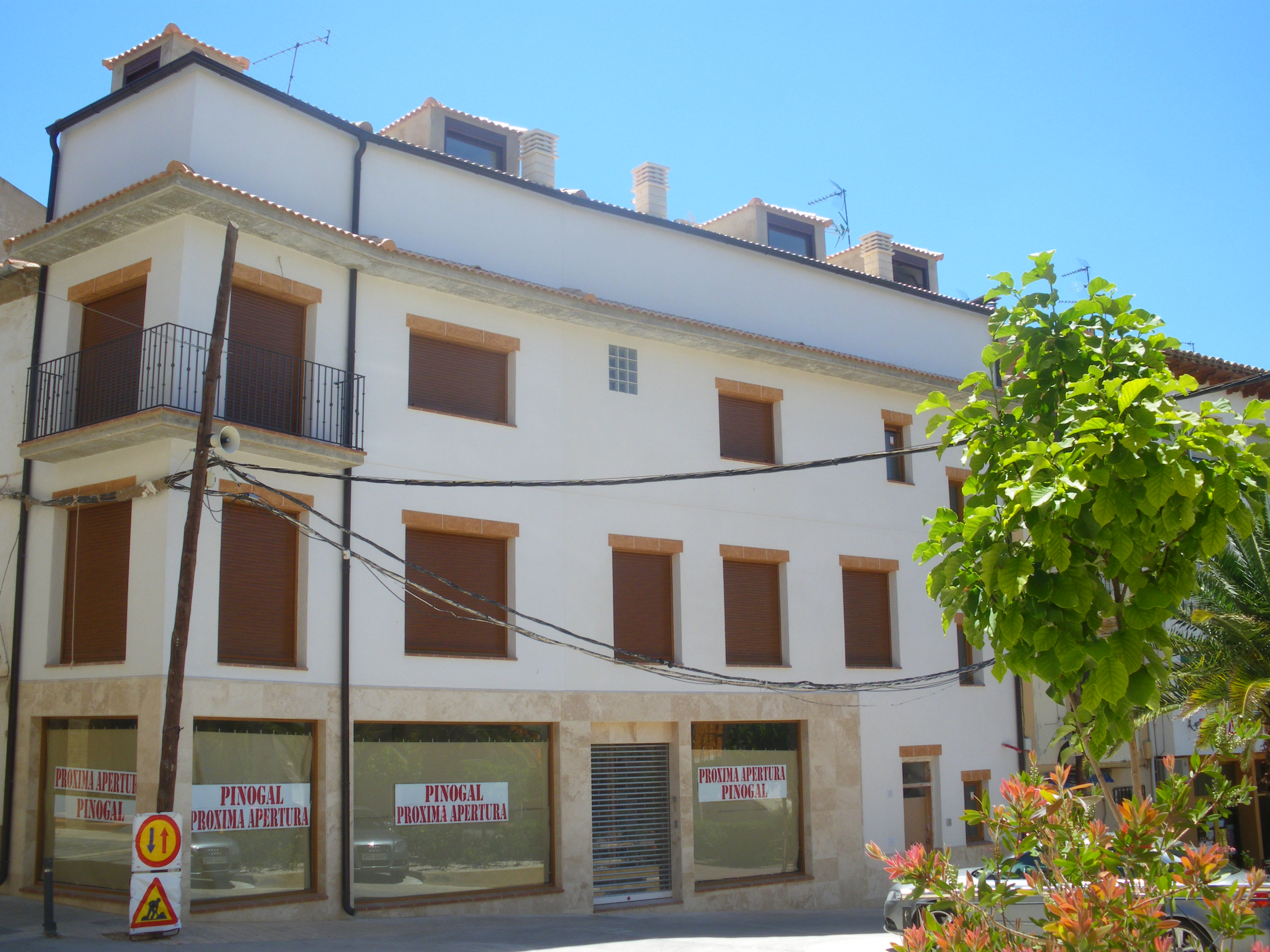 Edificio plurifamiliar en Calanda