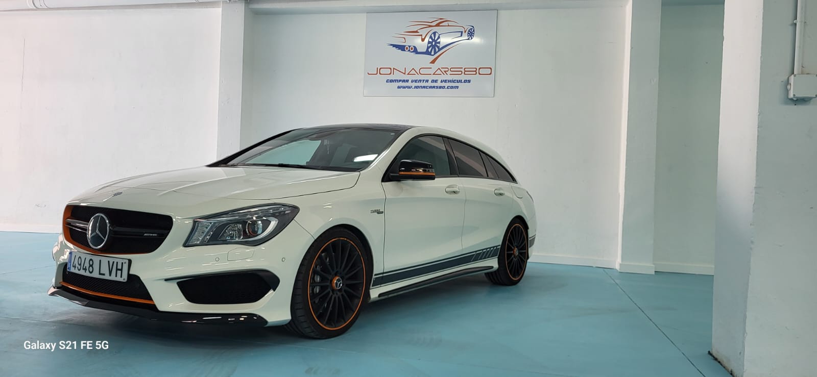 MERCEDES-BENZ CLASE CLA CLA 45 AMG 4M Aut. 360CV de 2015