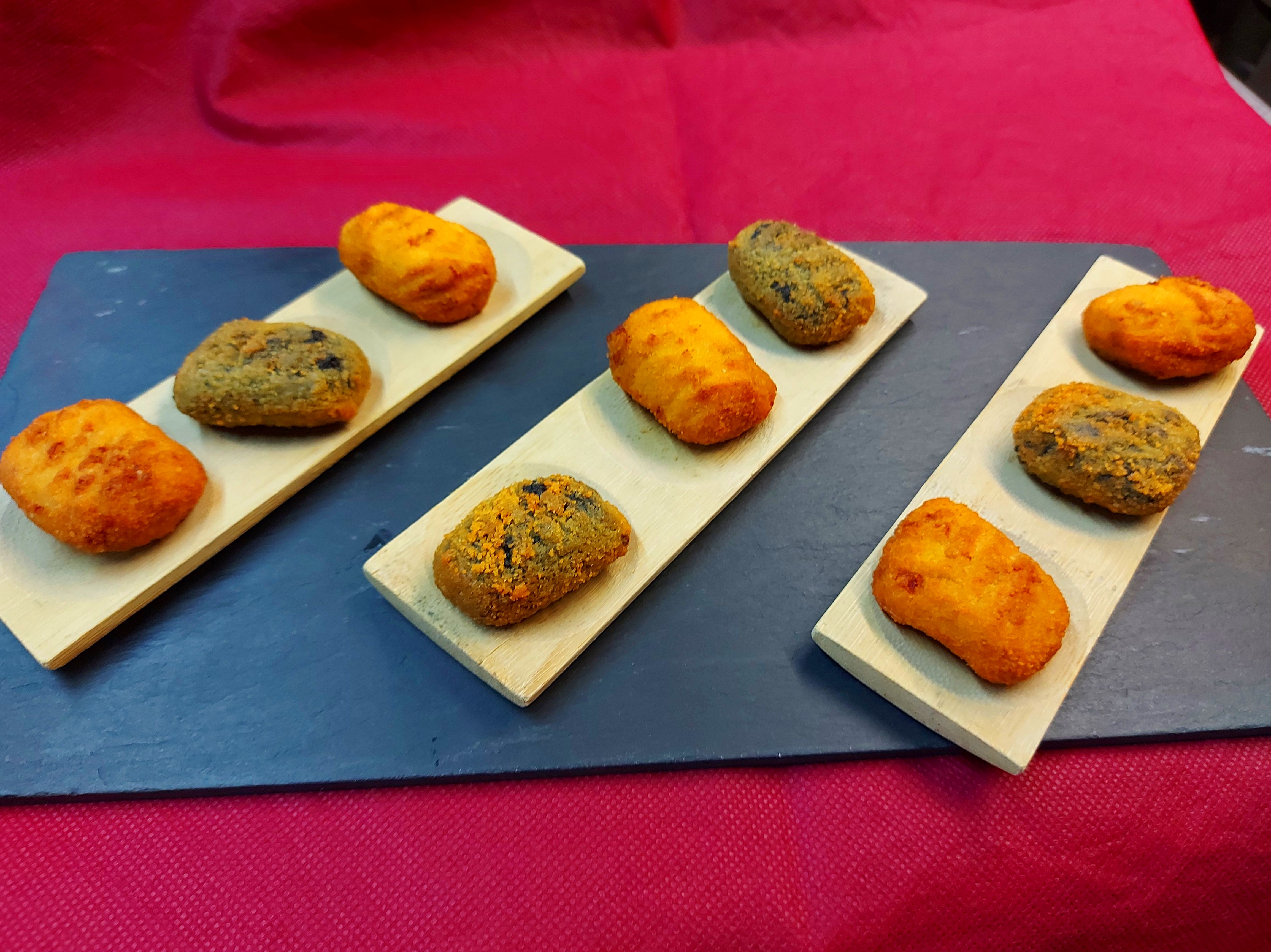 Croquetas de Ibericos ,chipirones o centolla