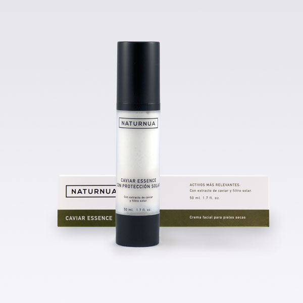 CAVIAR ESSENCE with sun protection