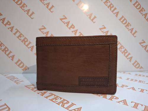 Cartera stamp marrón avellana