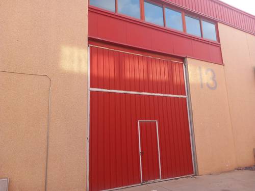 NAVE INDUSTRIAL NOBLEJAS