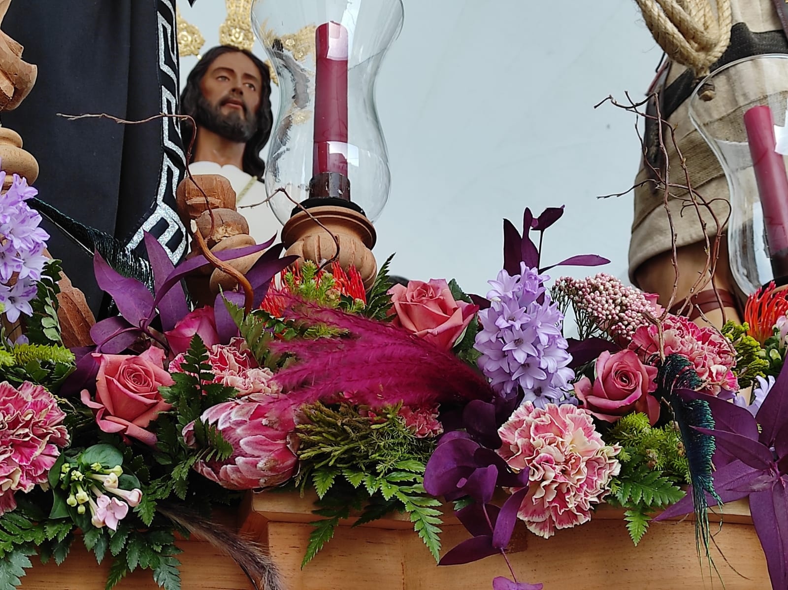 Decoración Pasos de Semana Santa, Tronos y Altares de Cultos