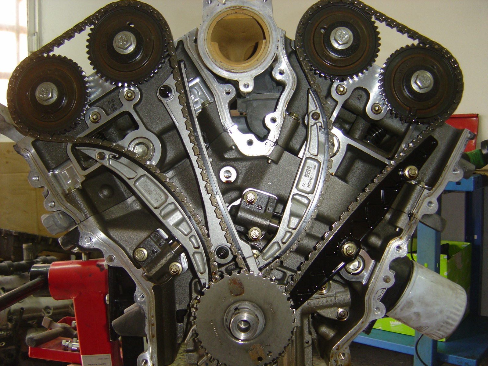 Reconstrucción Motores y Cajas de Cambios Manuales / Gearbox & Engine Rebuild
