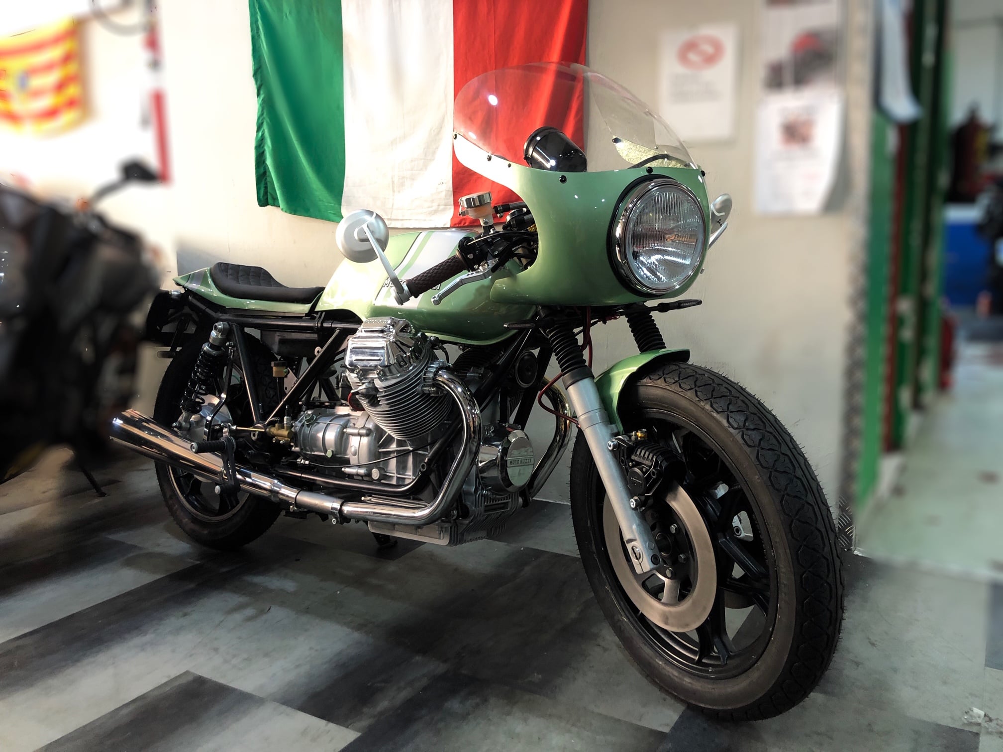 MOTO GUZZI SP