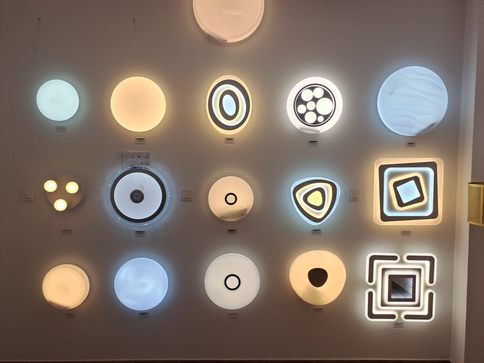Montajes eléctricos Miguel Martínez S.L.