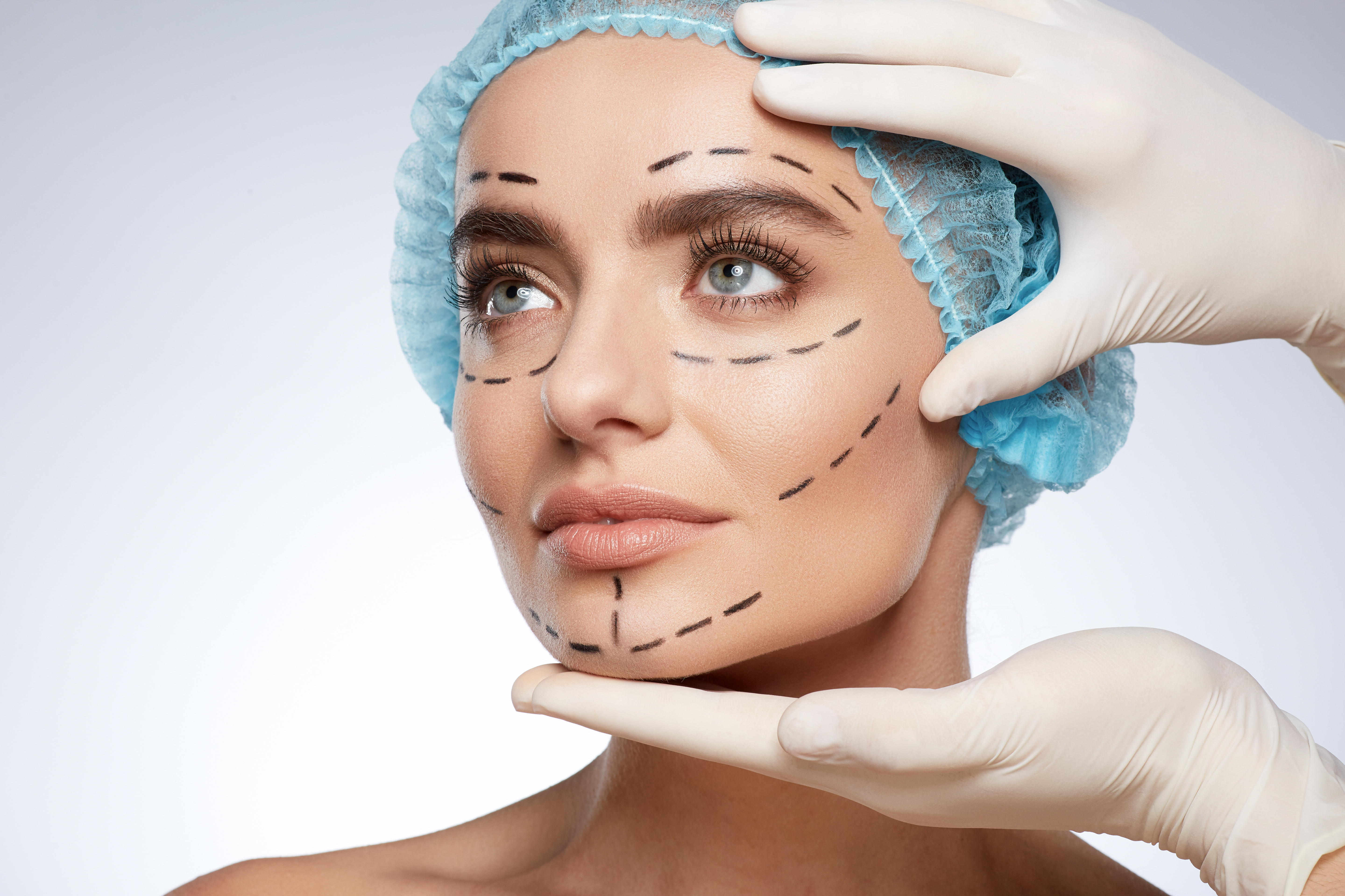 Cirugía plástica facial