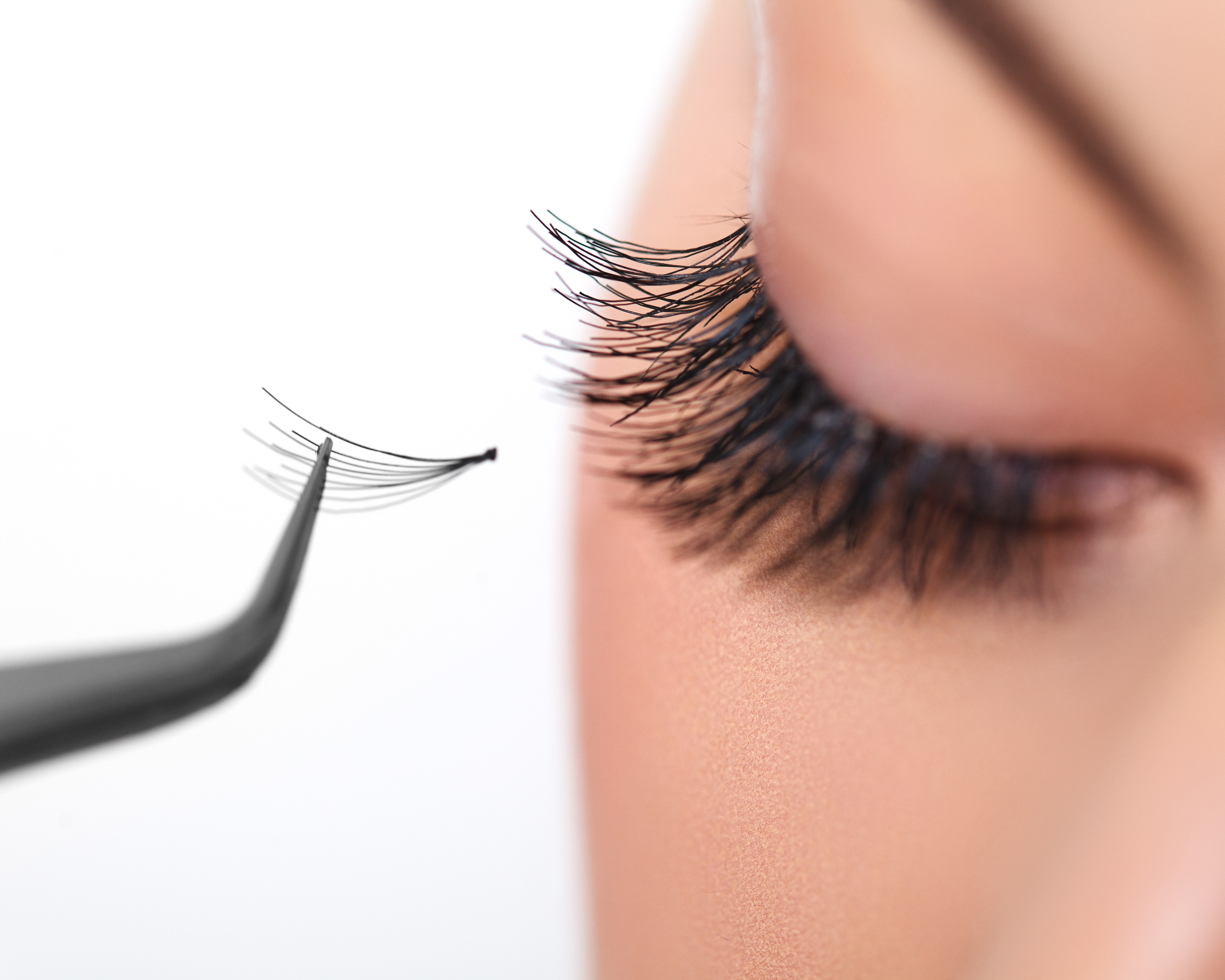 Classic eyelash extensions
