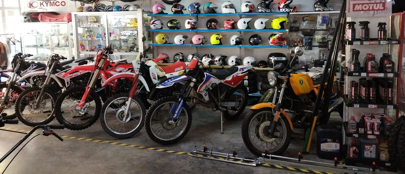 DISTRIBUIDORES DE TODAS LAS MARCAS DE MOTOS