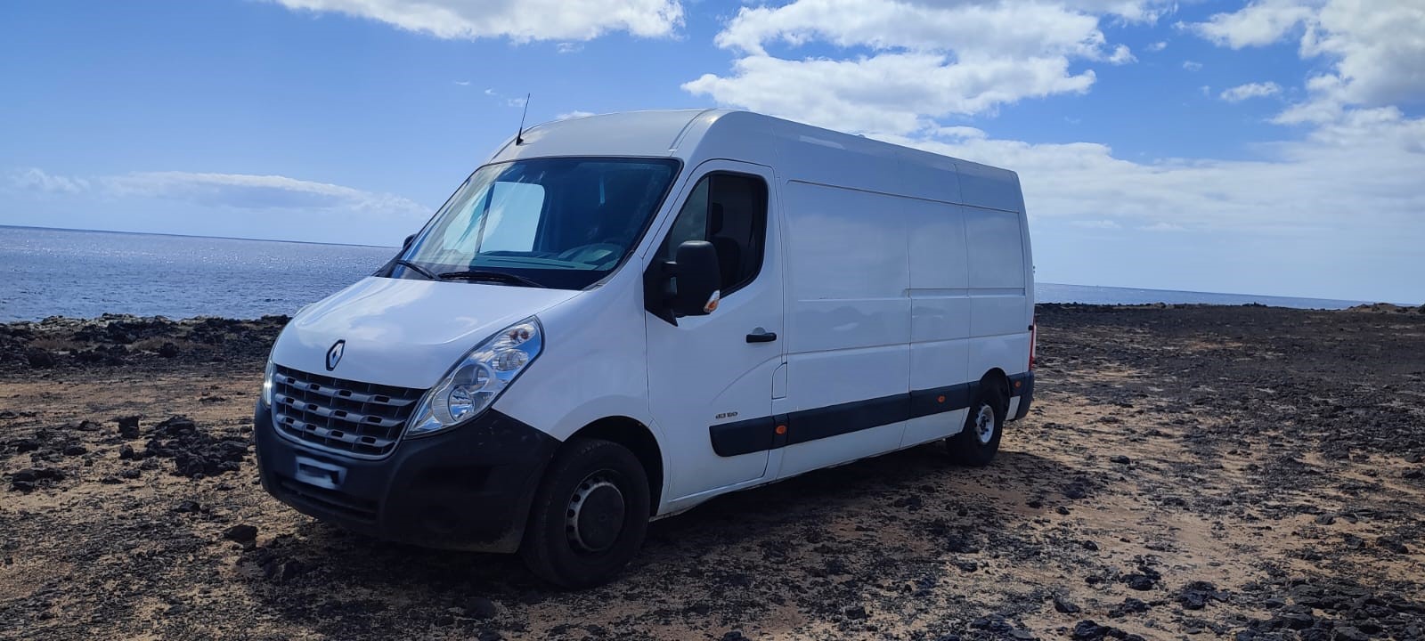 ¡Descubre la libertad de la aventura con nuestra Renault Master, diseñada para brindar comodidad y funcionalidad!