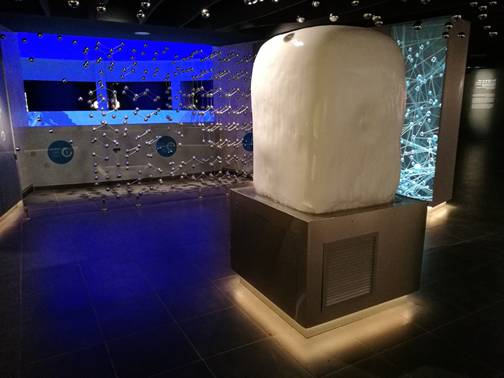BLOQUE DE HIELO