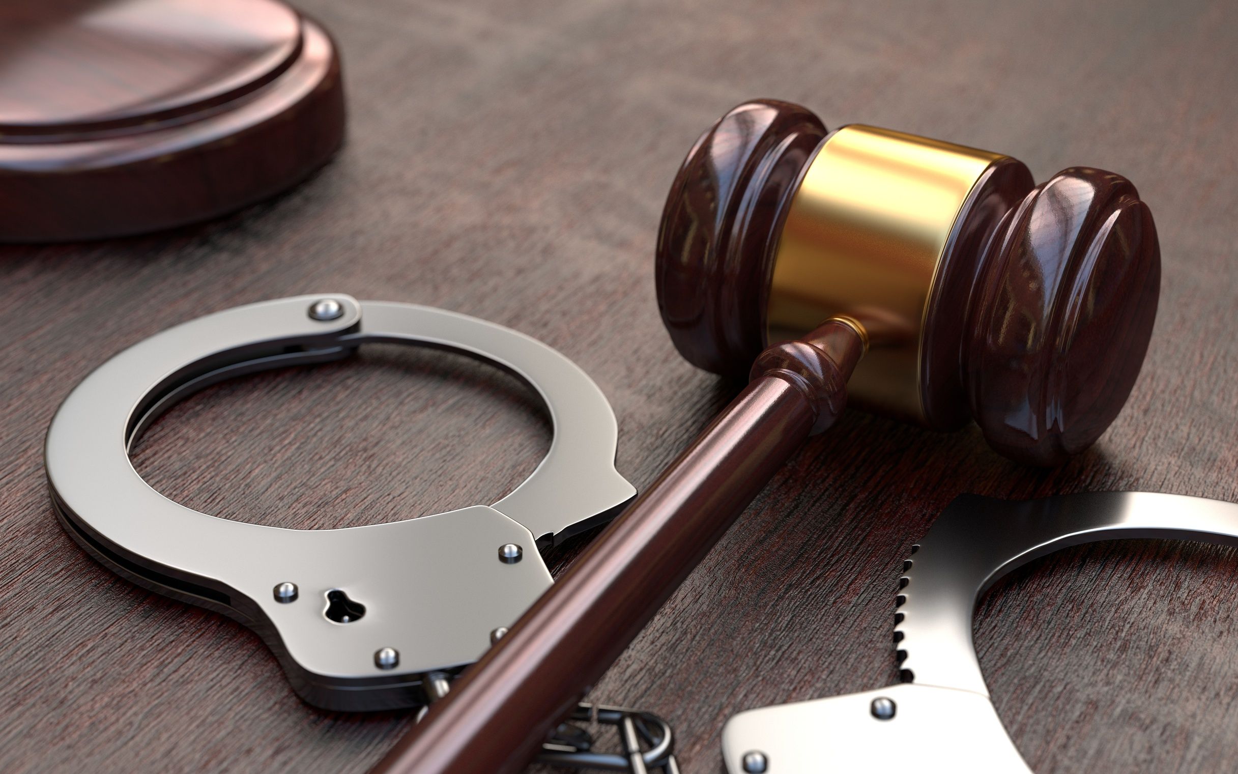 Expertos en Derecho Penal