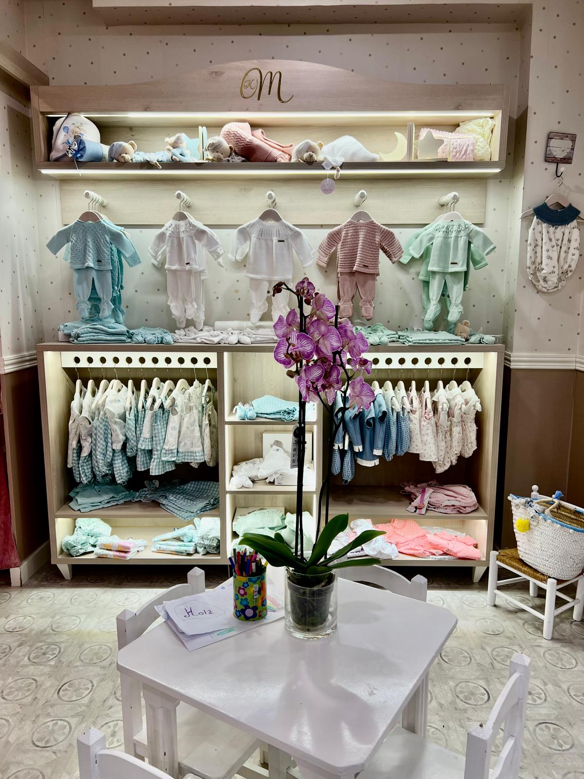 Servicio de Primera Puesta para Ropa de Niños