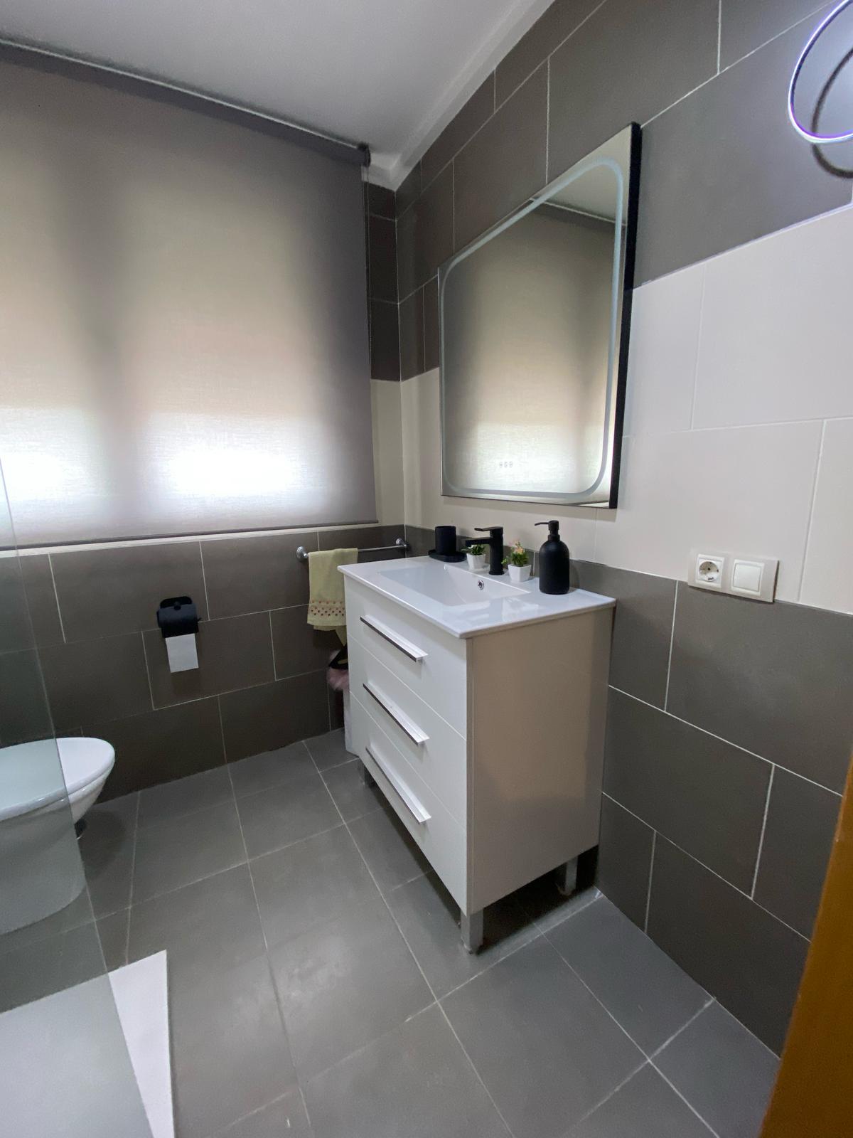 MONTAJE EN COCINAS Y BAÑOS