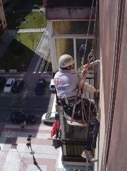 Trabajos verticales en Tres Cantos