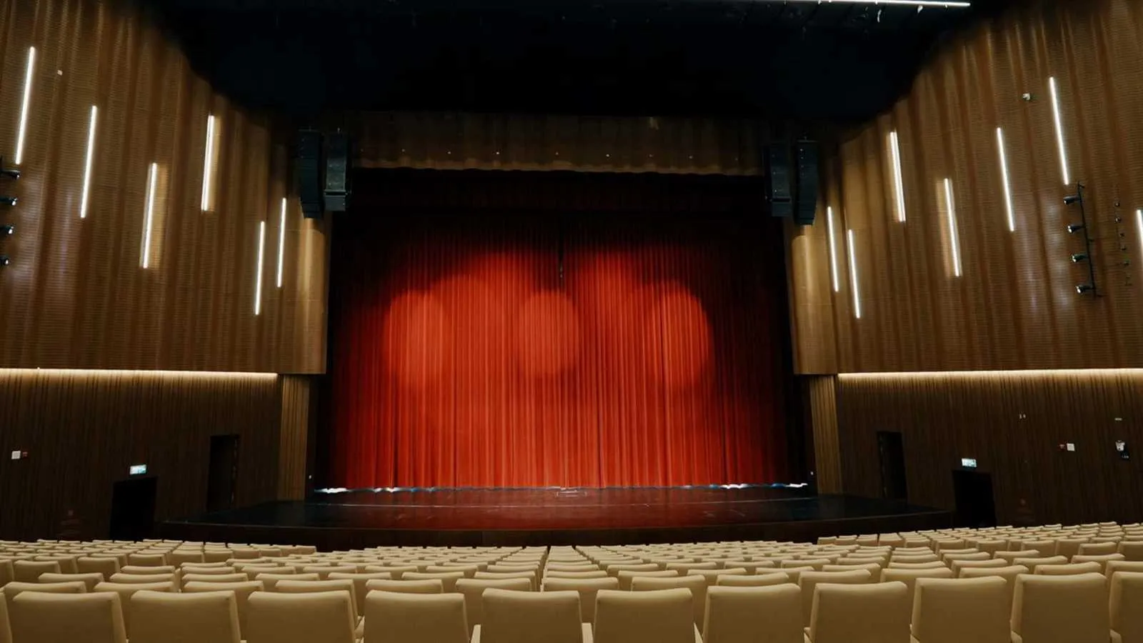 Al-Soor Theatre Building