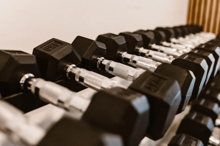 Alles-wat-je-moet-weten-over-krachttraining-768x509
