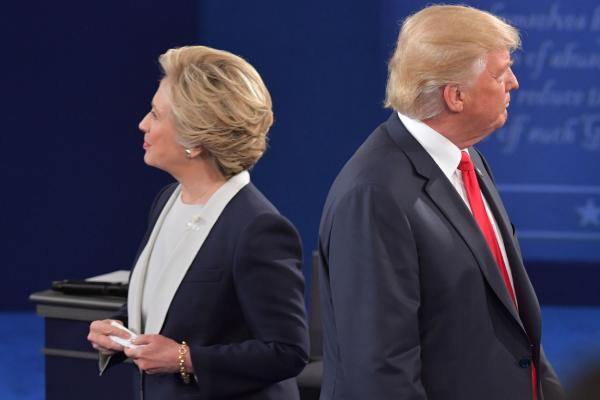 Facebook-Russian-accounts-likely-linked-to-divisive-ads-during-election