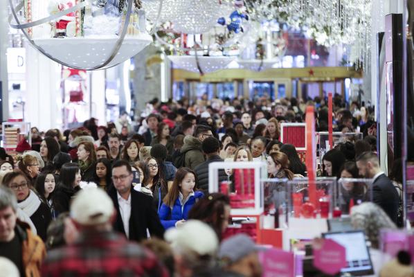 Black-Friday-Lowes-website-goes-down-Macys-card-processors-fail