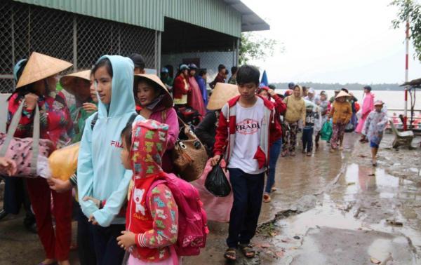 Philippine Slum Girls Porn - Vietnam braces for typhoon which left 230 dead in ...