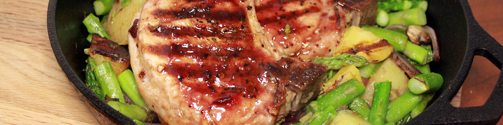 Cranberry Balsamic Glazed Pork Chops