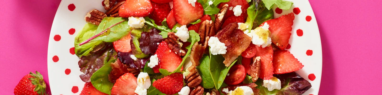 Strawberry, Pecan and Bacon Salad with White Balsamic Dressing