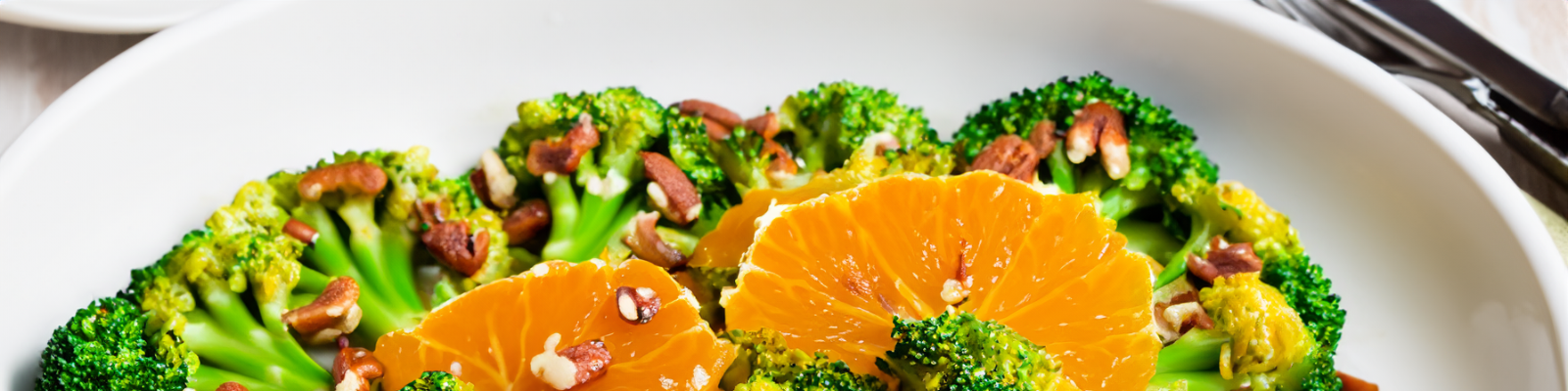 Orange-Glazed Broccolini with Pecans