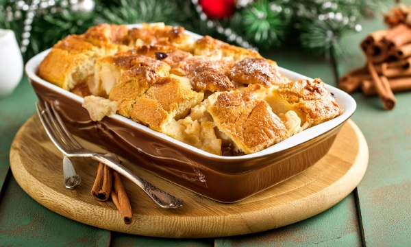 cinnamon-chunky-bread-pudding-600x360.webp