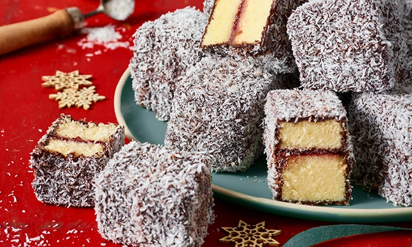 Easy Australian Lamingtons