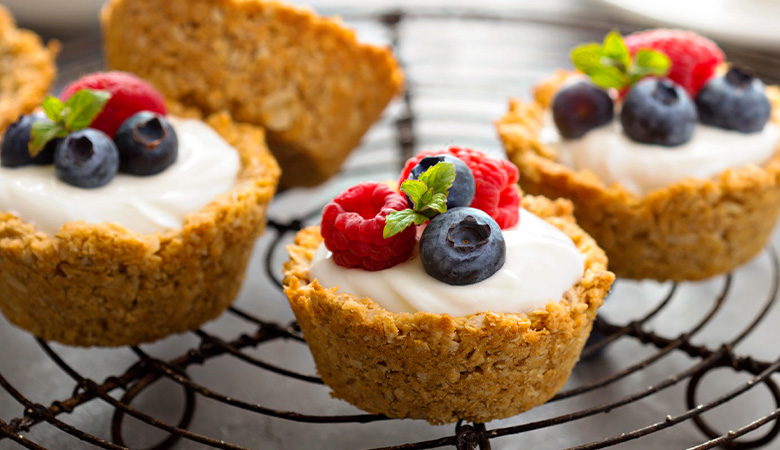 Berry Yogurt Breakfast Cups