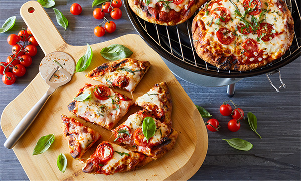 Grilled Margherita Pizza 