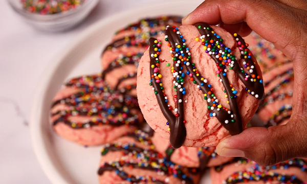 Chocolate Drizzeld Strawberry Cookies								