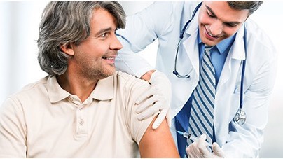 Pharmacist giving immunizations