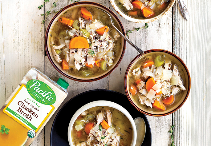 30-Minute Leftover Turkey and Rice Soup