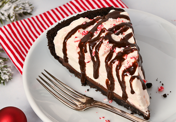 candy-cane-ganache-pie.png