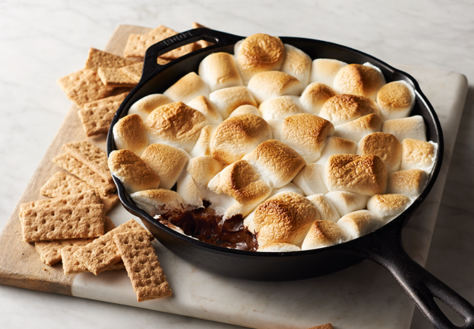 peanut-butter-cup-smores-dip.png